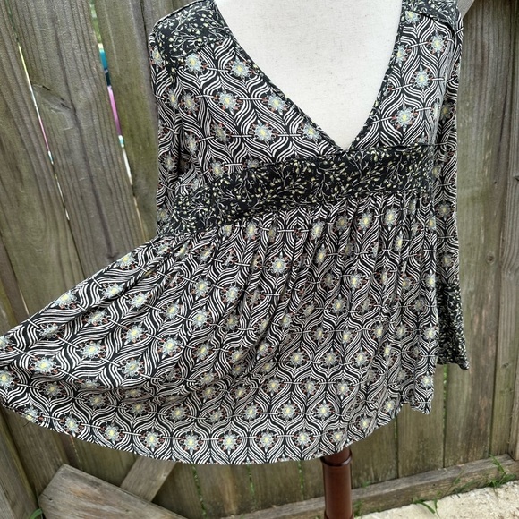 Free People Tops Free People Rolling Hills Print Bell Sleeve Flowy Blouse - Picture 8 of 12